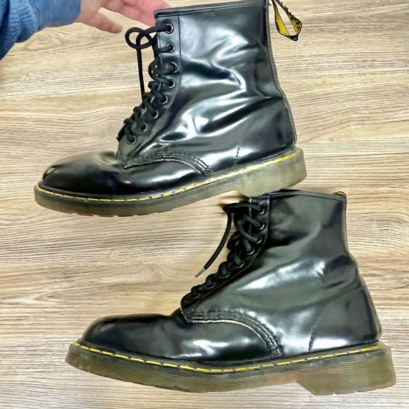 Dr. MARTENS Made in England Black Leather Combat Boots Women's 10 Vintage
Grunge - Picture 2 of 14